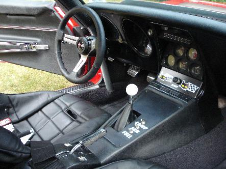 vintage road race corvette